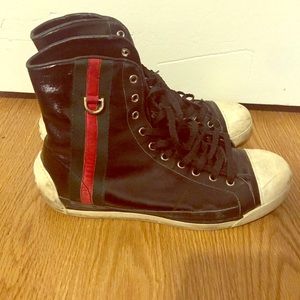 Gucci Sneakers